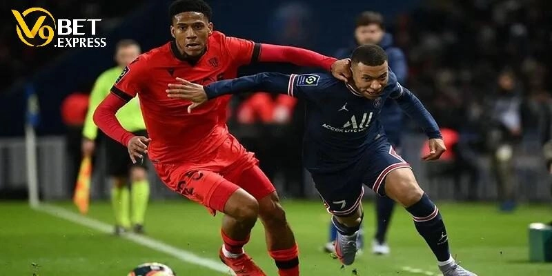 Đánh giá cả thêm về yếu tố khách quan